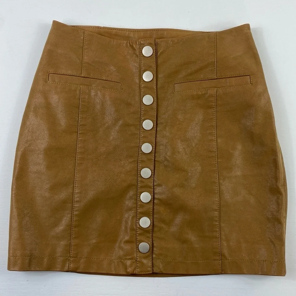 Free People Oh Snap Vegan Leather Mini Skirt Tan Retro‎ Look Size 0